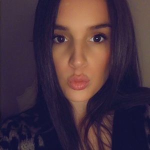 Meet your Posher, Kimberly